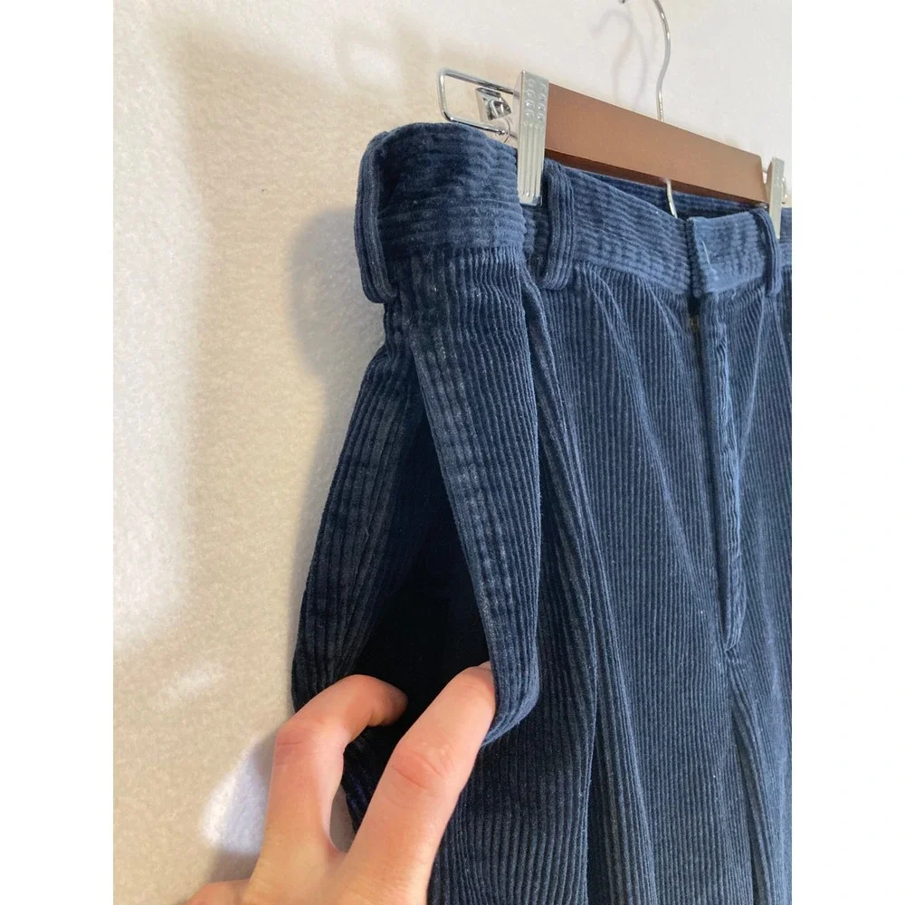 Dark Academia Jos A Bank Women‎ 34 Navy Blue Pleated Corduroy Tapered Pants